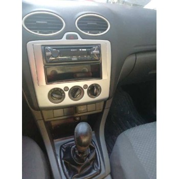 ford focus berlina (cap) del año 2006
