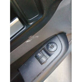 ford focus berlina (cap) del año 2006