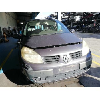 renault grand scenic del año 2005