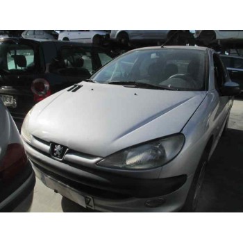 PEUGEOT 206 BERLINA