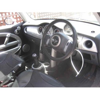 mini mini (r50,r53) del año 2001