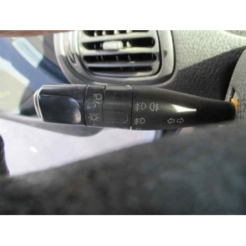 peugeot 206 berlina del año 1999