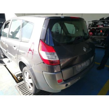renault grand scenic del año 2005