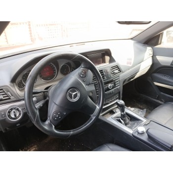 mercedes-benz clase e descapotable (a207) del año 2011