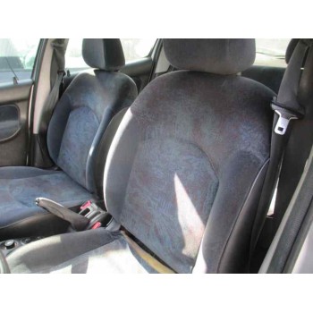 peugeot 206 berlina del año 1999