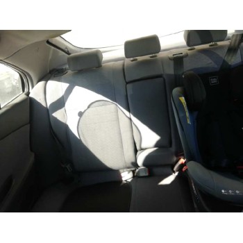 nissan primera berlina (p12) del año 2003