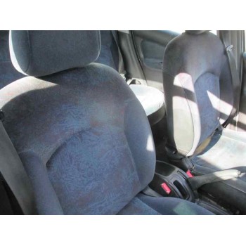 peugeot 206 berlina del año 1999