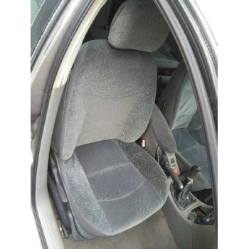 renault laguna ii (bg0) del año 2001