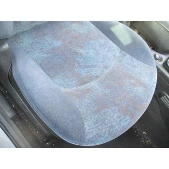 peugeot 206 berlina del año 1999