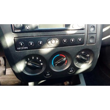 ford fiesta (cbk) del año 2003