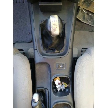 nissan primera berlina (p12) del año 2004