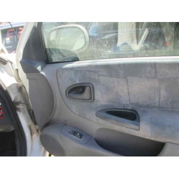 renault megane i fase 2 berlina (ba0) del año 2000