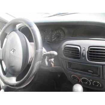 renault megane i fase 2 berlina (ba0) del año 2000