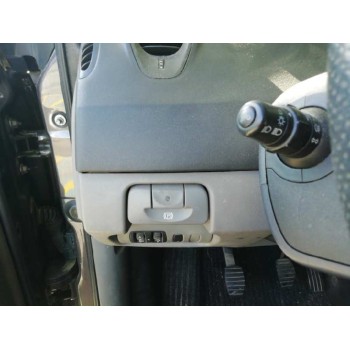 renault grand scenic del año 2005