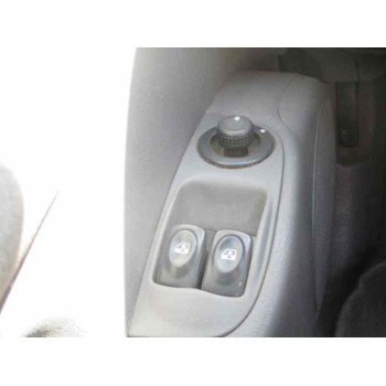 renault megane i fase 2 berlina (ba0) del año 2000