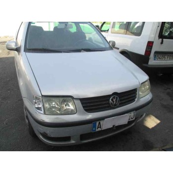 volkswagen polo berlina (6n2) del año 2000