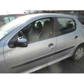 peugeot 206 berlina del año 1999