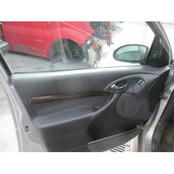 ford focus berlina (cak) del año 1999