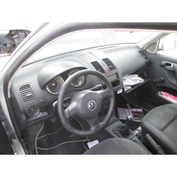 volkswagen polo berlina (6n2) del año 2000