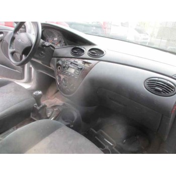 ford focus berlina (cak) del año 1999