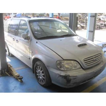 kia carnival ii del año 2002
