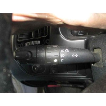 citroën xsara berlina del año 2001