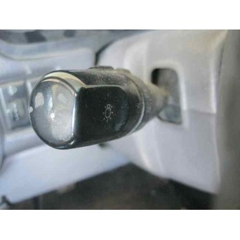 kia carnival ii del año 2002