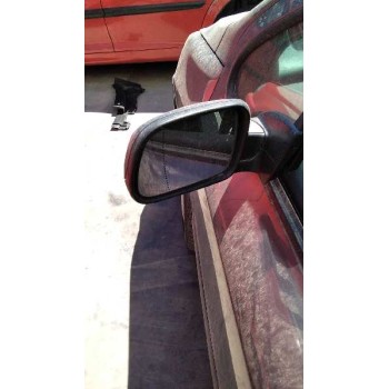 peugeot 307 berlina (s2) del año 2005