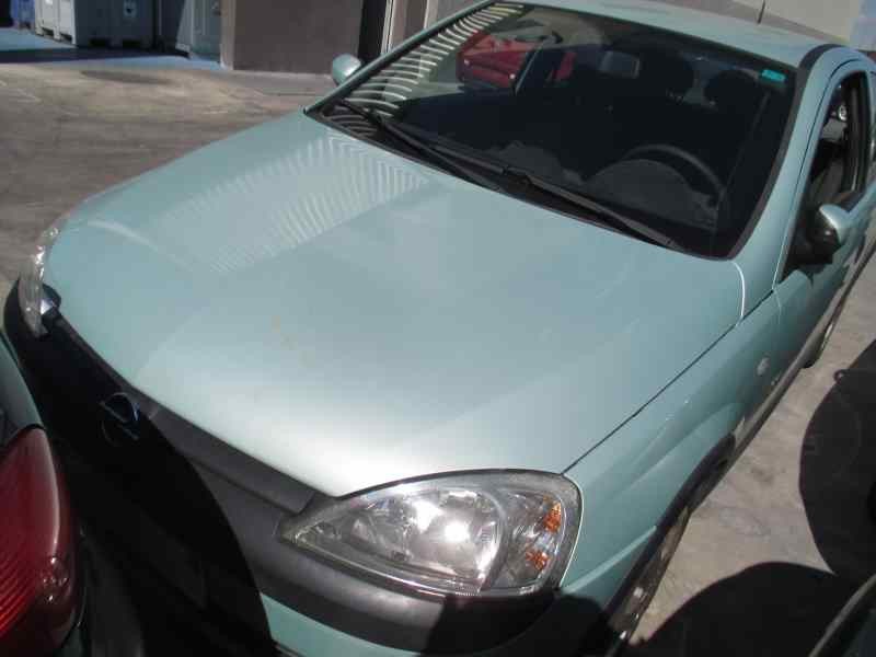 opel corsa c del año 2001