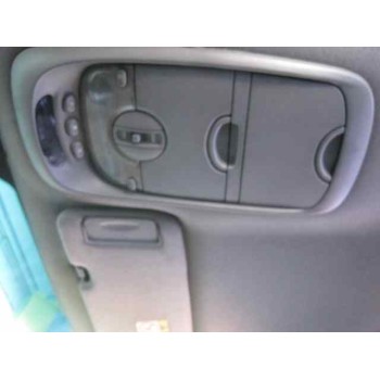 kia carnival ii del año 2002