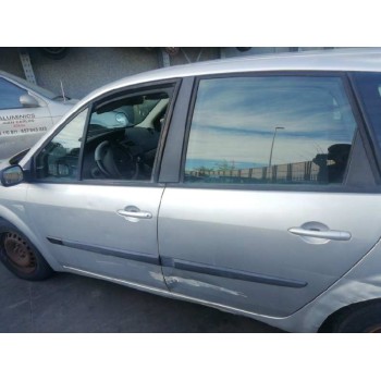 renault scenic ii del año 2005