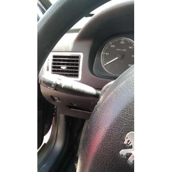 peugeot 307 berlina (s2) del año 2005