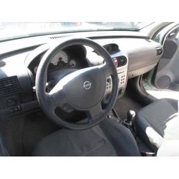 opel corsa c del año 2001