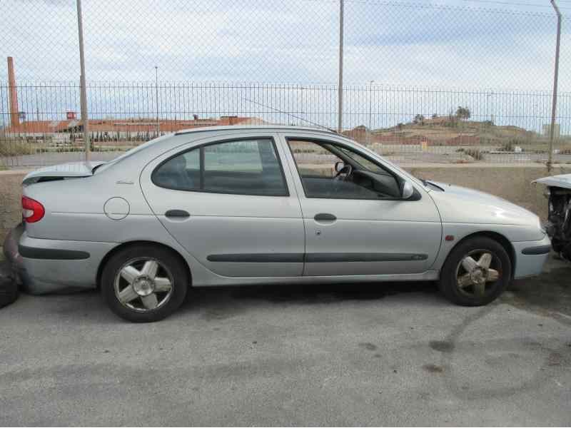 renault megane i fase 2 classic (la..) del año 2000