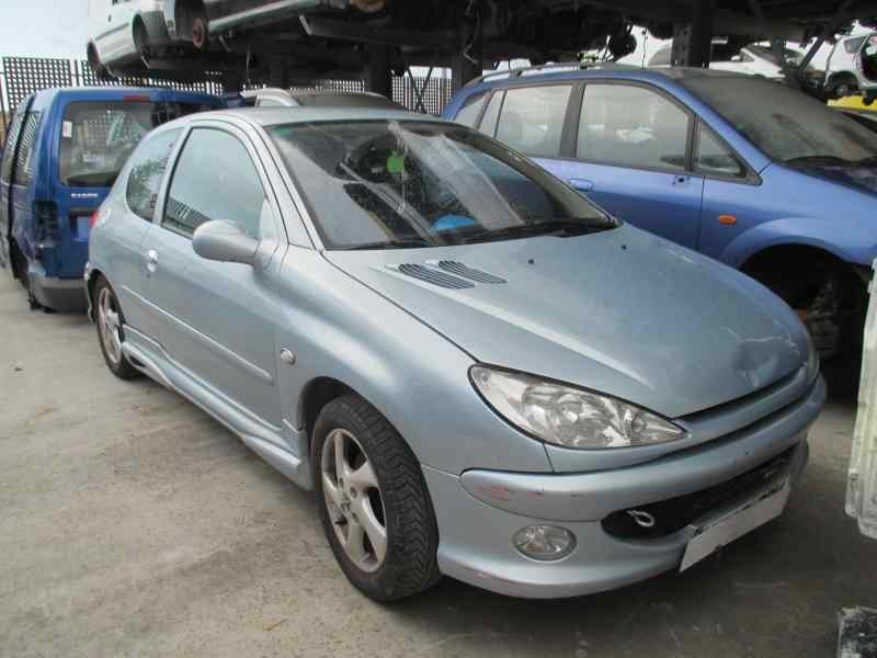 PEUGEOT 206 BERLINA