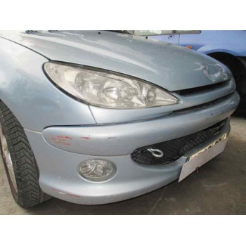 peugeot 206 berlina del año 2001