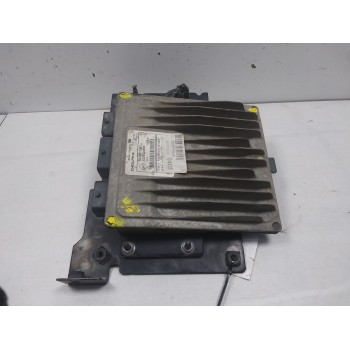 Recambio de centralita motor uce para renault kangoo 1.5 dci diesel referencia OEM IAM 8200911560 8200909666 