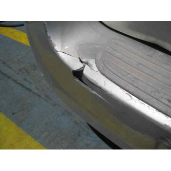 kia carnival ii del año 2002