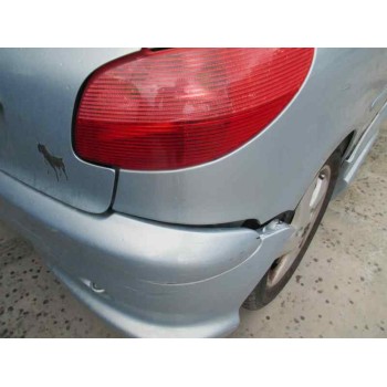 peugeot 206 berlina del año 2001