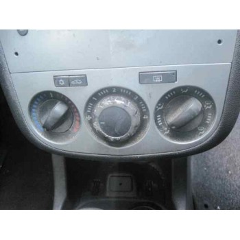 opel corsa d del año 2012