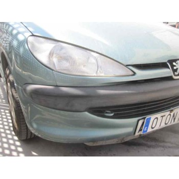 peugeot 206 berlina del año 2000