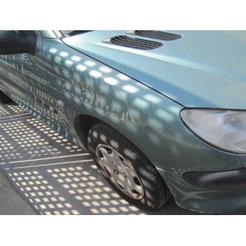 peugeot 206 berlina del año 2000