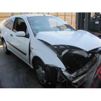 ford focus berlina (cak) del año 2004