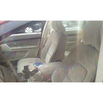 volvo s80 berlina del año 2000