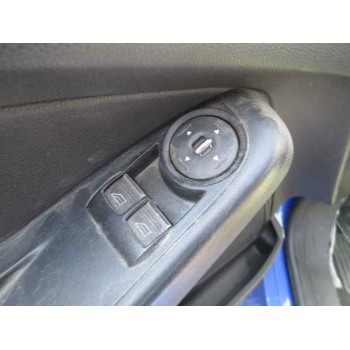 ford fiesta (ccn) del año 2013