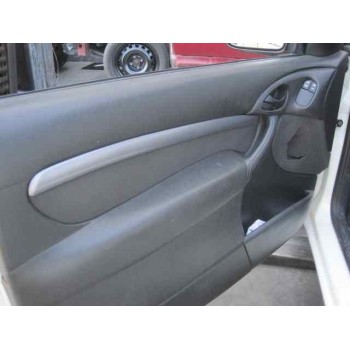 ford focus berlina (cak) del año 2004