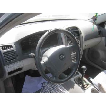 kia cerato del año 2005