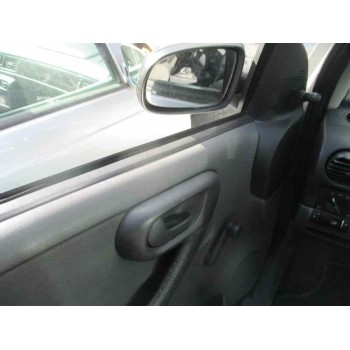 opel corsa c del año 2002