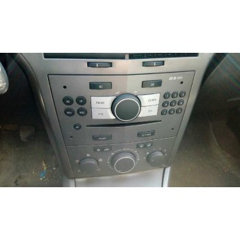 opel astra h berlina del año 2006