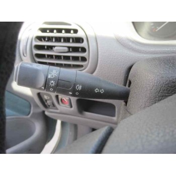 peugeot 206 berlina del año 2000